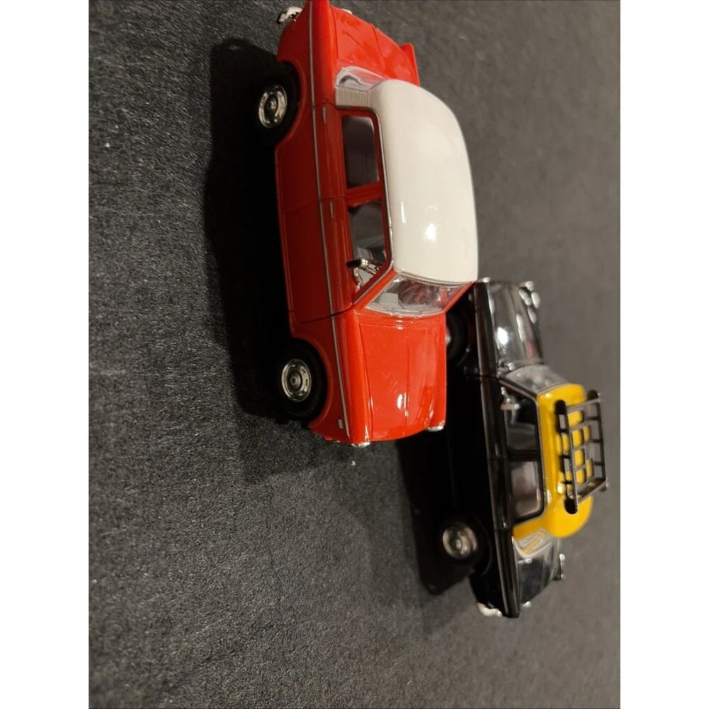 Rare Centy Lot Of 2 India Queen 70's Taxi  Bombay Taxi & Red Car Pull Back